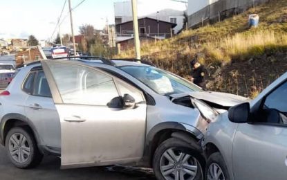 FUERTE IMPACTO CON HERIDOS EN USHUAIA