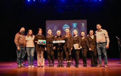 “VALIENTES: UNA HISTORIA DE MUJERES” INAUGURÓ EL CICLO TEATRAL DE LA FIESTA NACIONAL DE LA NOCHE MÁS LARGA