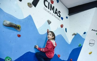 EL IMD JUNTO A 7 CIMAS INAUGURARON LA ESCUELA MUNICIPAL DE ESCALADA
