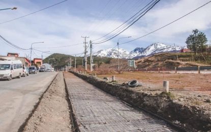 HORMIGONÓ UN TRAMO MÁS DE LA BICISENDA “PENSAR MALVINAS”