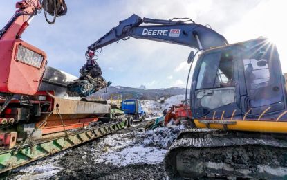 SE COMPACTARAN  MÁS DE 300 TONELADAS DE CHATARRA EN USHUAIA