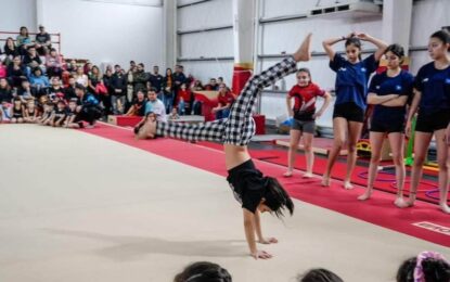 RÍO GRANDE, MULTITUDINARIO ENCUENTRO EN EL CENTRO MUNICIPAL DE GIMNASIA ARTÍSTICA