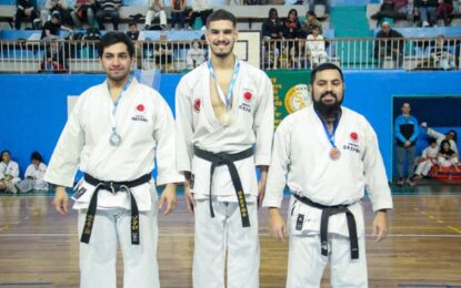 CIENTOS DE ESTUDIANTES PARTICIPARON DE LA DISCIPLINA MINI ATLETISMO EN LAS OLIMPIADAS ESCOLARES