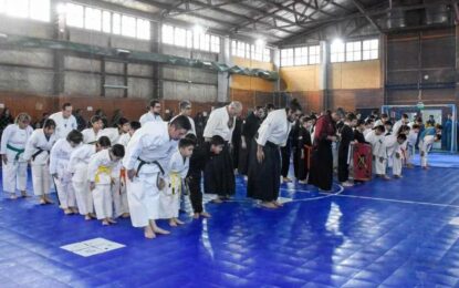 SE REALIZÓ UNA EXHIBICIÓN DE ARTES MARCIALES