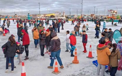 RÌO GRANDE, PISTA DE PATINAJE A PLENO: CIENTOS DE VECINOS Y VECINAS DISFRUTARON DE ACTIVIDADES