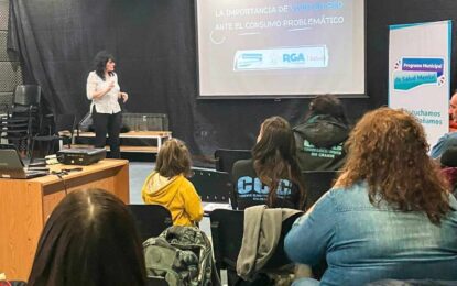 GRAN CONVOCATORIA EN LAS JORNADAS SOBRE “LA IMPORTANCIA DE VIVIR EN RED ANTE EL CONSUMO PROBLEMÁTICO”