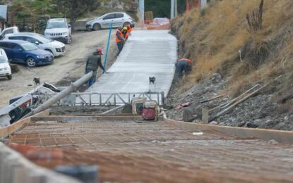 CONTINÚAN LOS TRABAJOS DE HORMIGONADO EN LA BICISENDA PENSAR MALVINAS