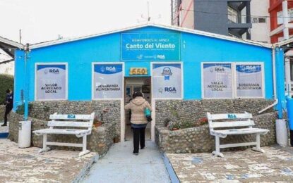 ALIMENTOS FRESCOS Y LOCALES EN EL PASEO “CANTO DEL VIENTO”
