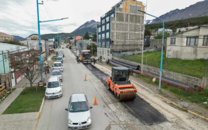SE REPAVIMENTÓ EL SECTOR DE AVENIDA ALEM DONDE SE REALIZÓ EL TENDIDO DE UN TRAMO DEL NUEVO ACUEDUCTO PARA USHUAIA